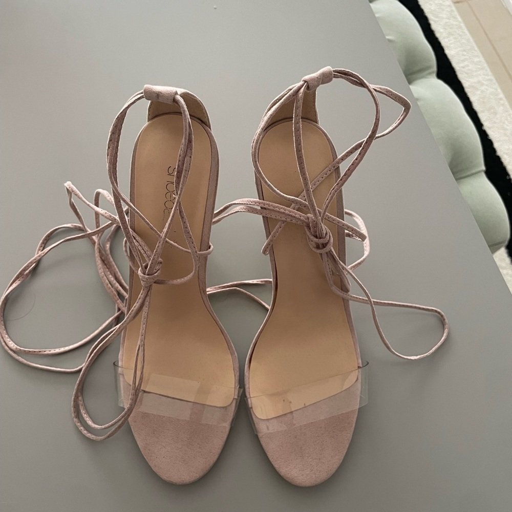 Shoe Dazzle Tan Strappy Heels with Ankle Wrap